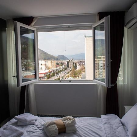 Apart Hotel Center Piatra Neamţ Esterno foto