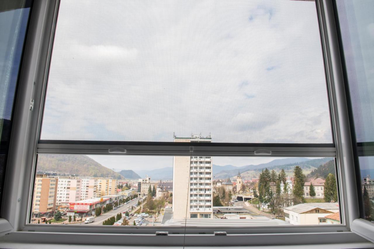 Apart Hotel Center Piatra Neamţ Esterno foto